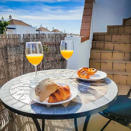 Terraces - Pool And Seaview *