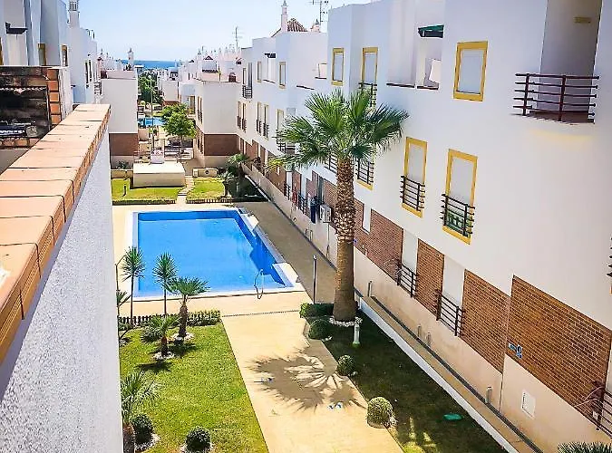 Terraces - Pool And Seaview Daire